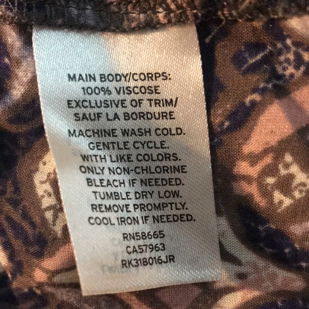 WILD PEARL Button down Tunic. - Picture 8 of 8